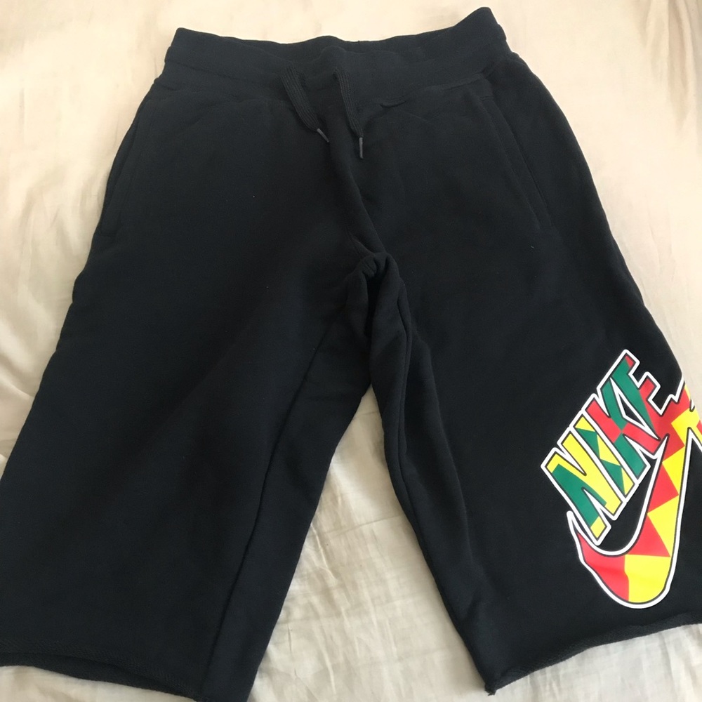 Brand new mens nike shorts size M